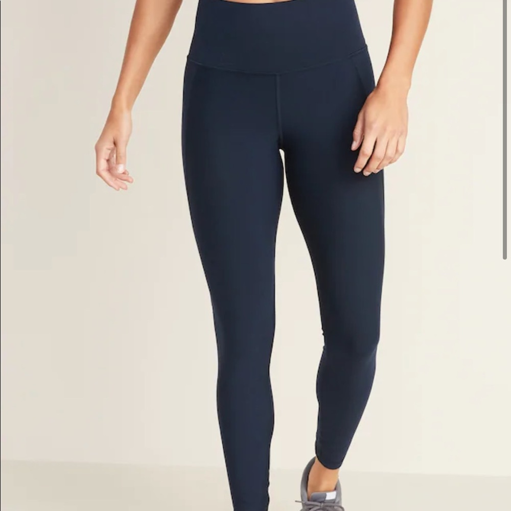 Old Navy Elevate Built-In Sculpt legging - M Tall